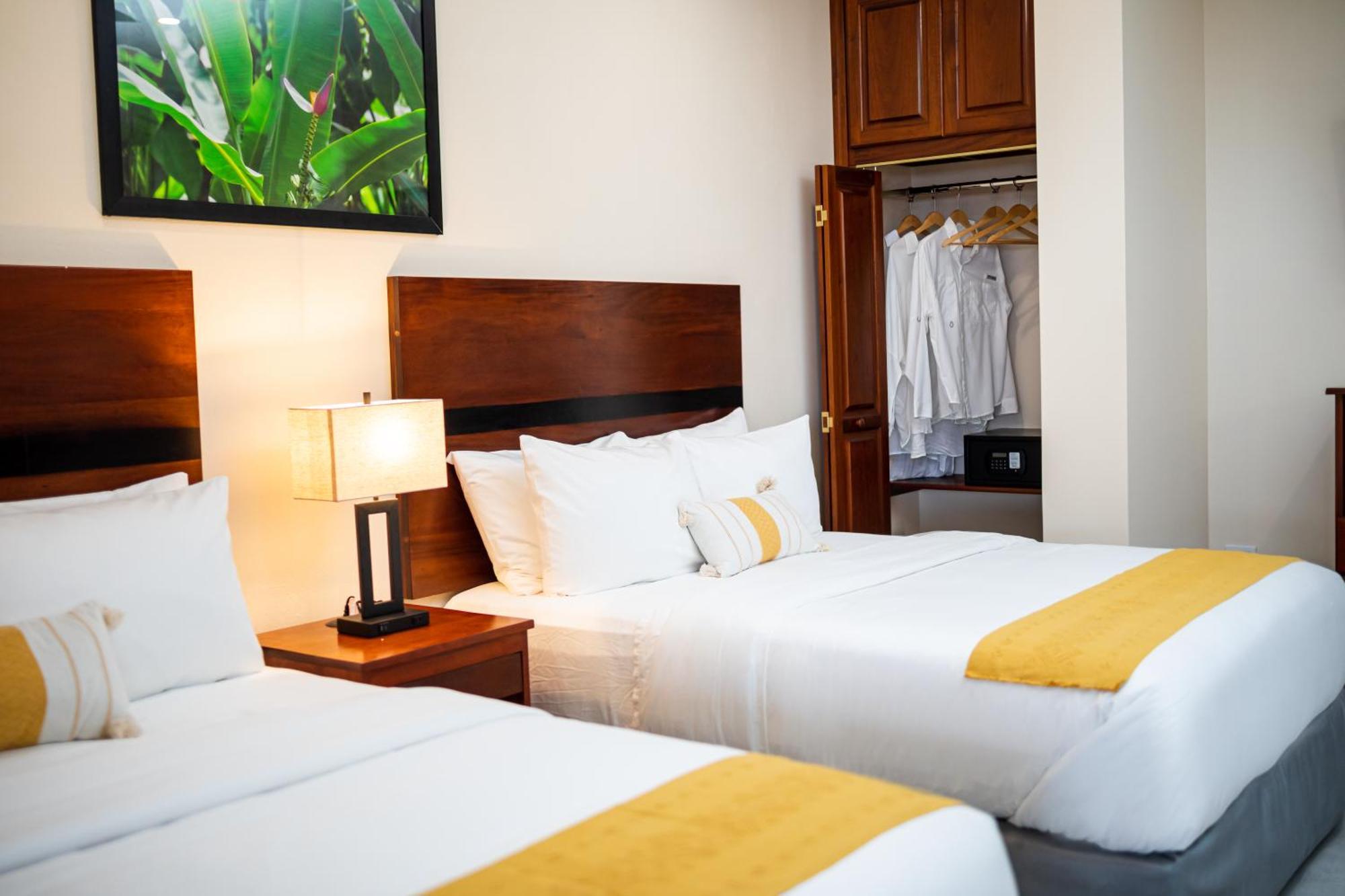 The West House Boutique Hotel Сан-Игнасио Экстерьер фото