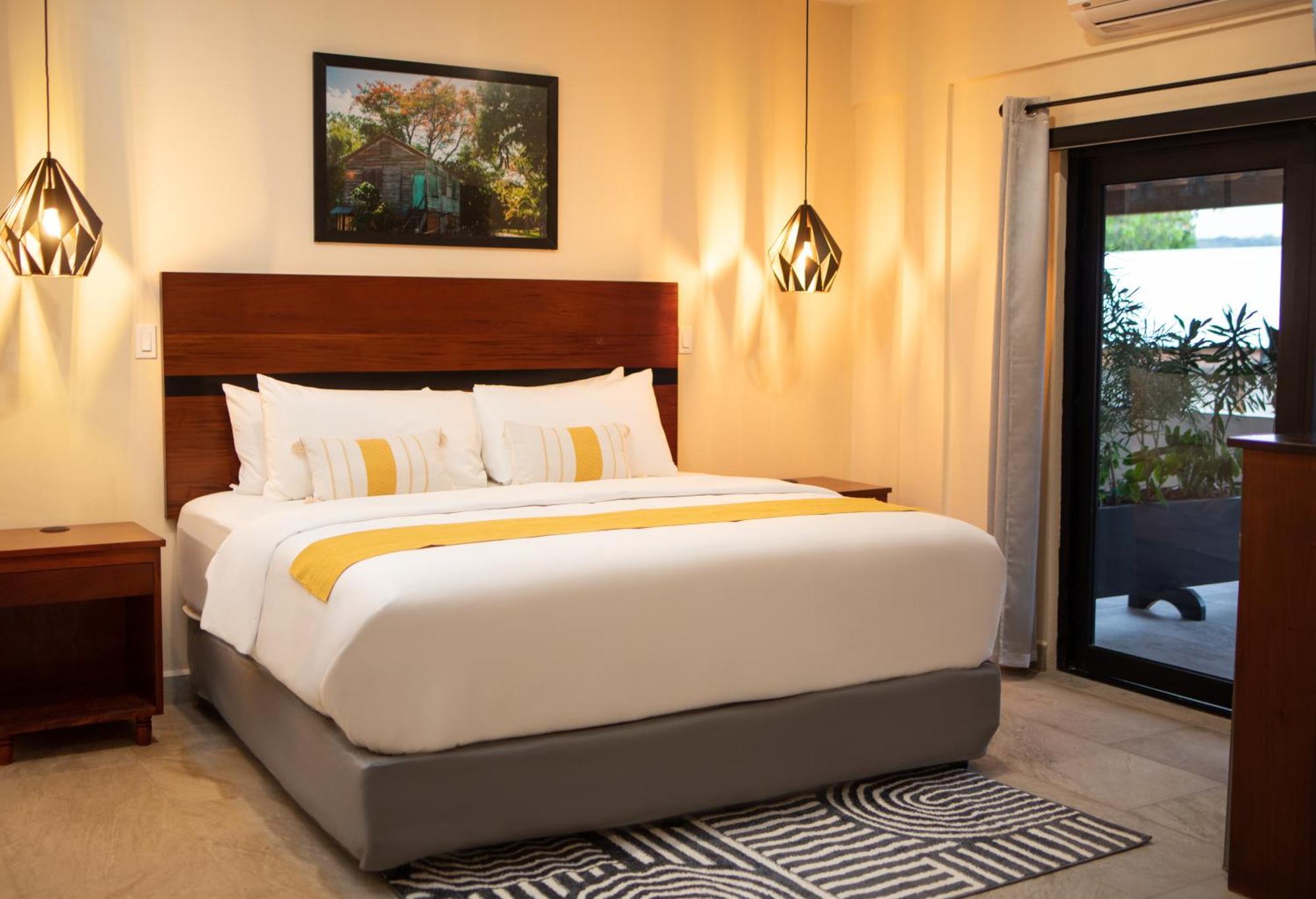 The West House Boutique Hotel Сан-Игнасио Экстерьер фото